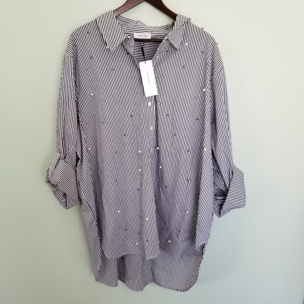 😊Calvin Klein Striped Button Down Shirt